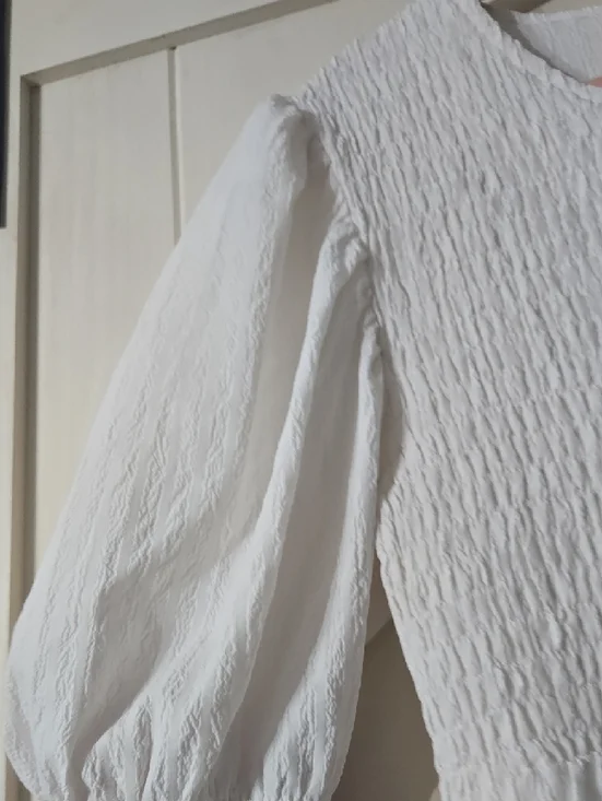 White Smocked Puff-Sleeve Peplum Top - Picture 4 of 6